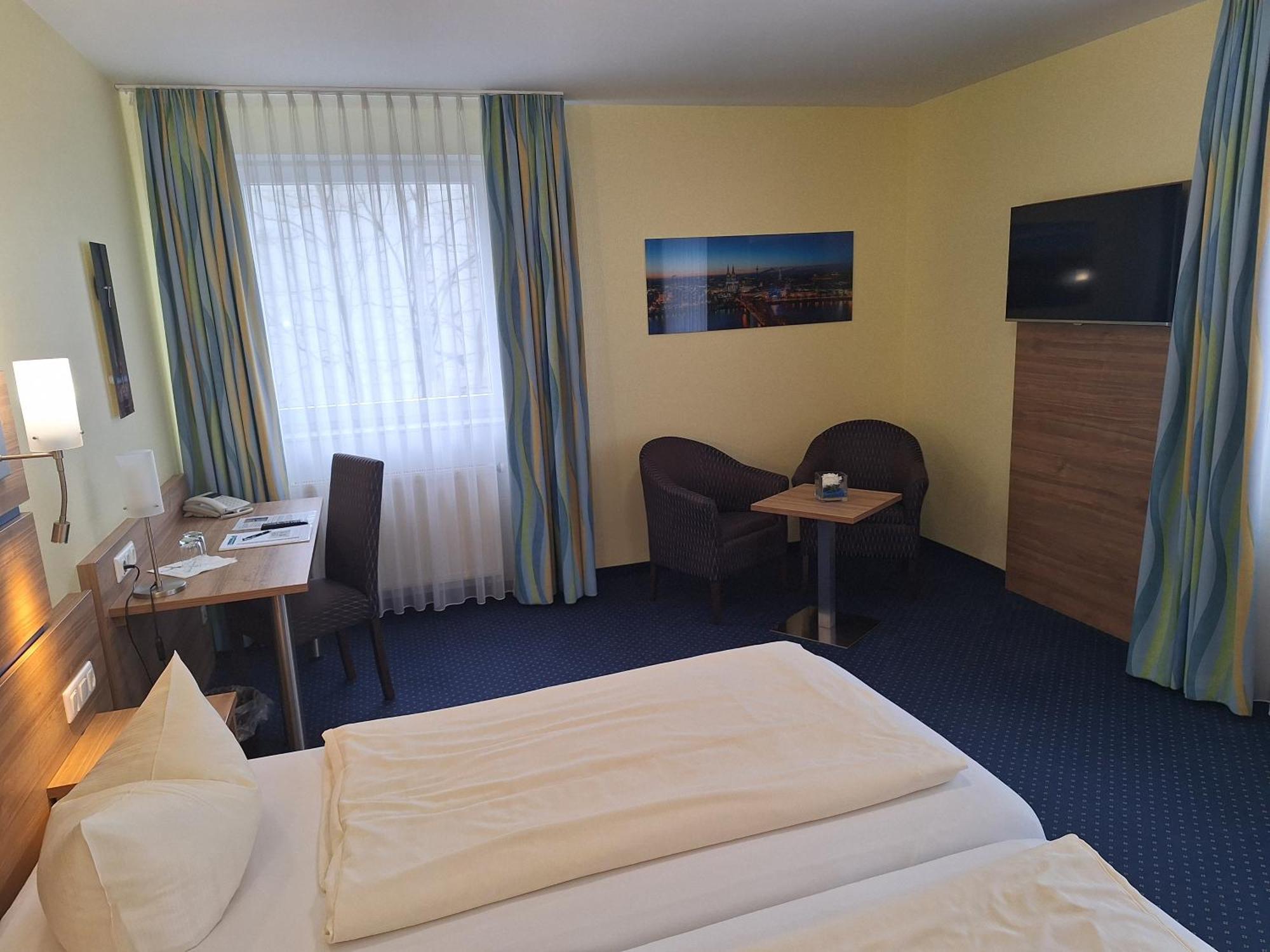 Hotel Am Freischuetz Хюрт Экстерьер фото