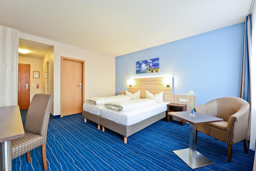 Hotel Am Freischuetz Хюрт Экстерьер фото